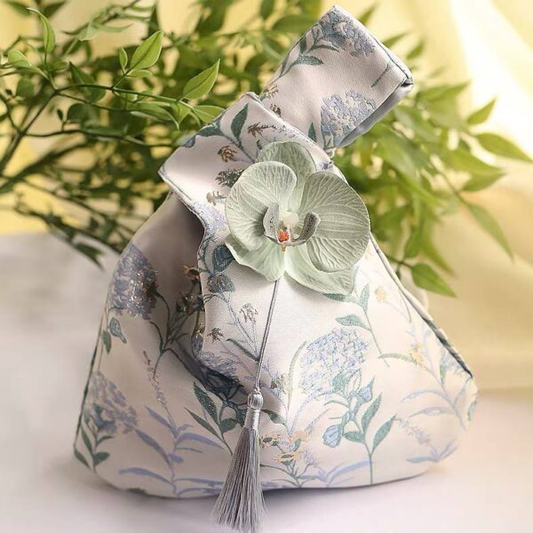 Floral Embroidered Pouch Set